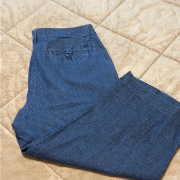 Izod straight leg Jean Capris - Picture 6 of 7